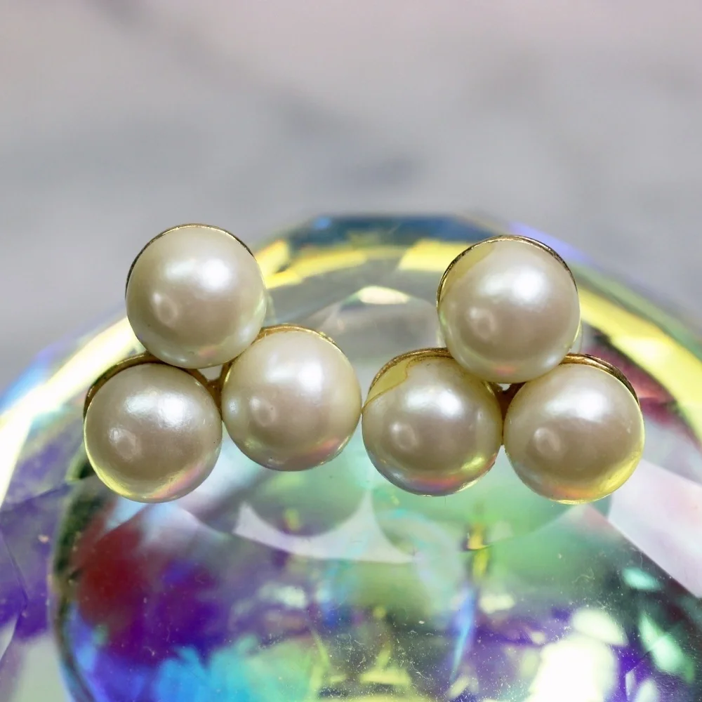 Pearl Earrings ~ Elegant Pierced Vintage Triple 8mm Cream Pearls in Gold Setting